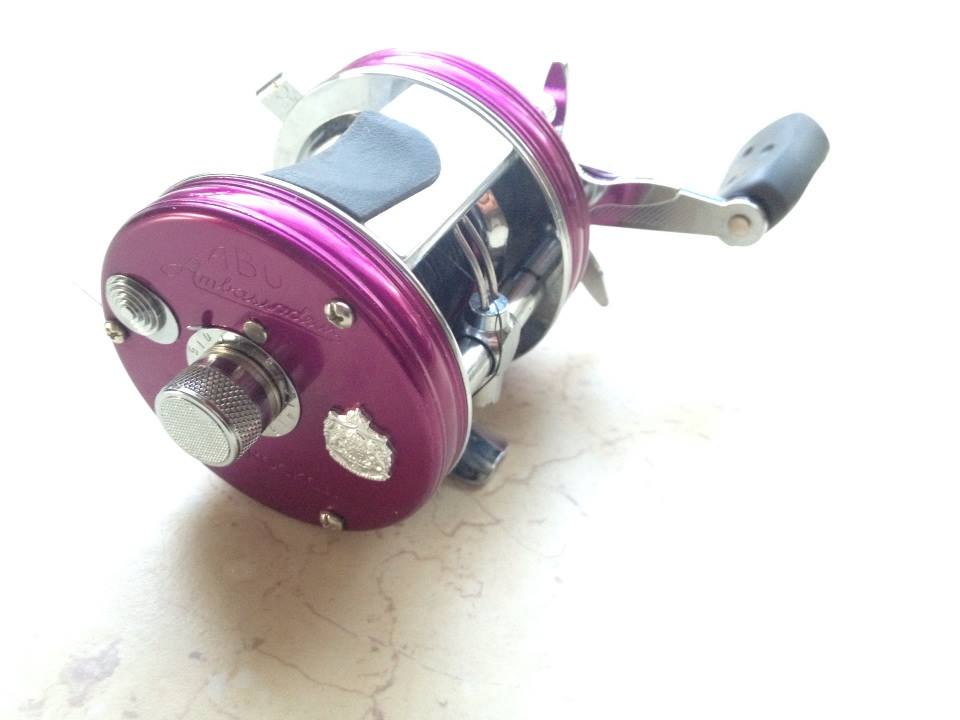 ABU Garcia Ambassadeur 5500SC 5501CS Apple Red 2017 Japan Limited - Reel  Archives